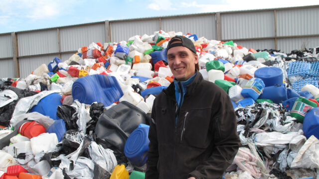 Teemu Keskinen hymyilevä_jatk